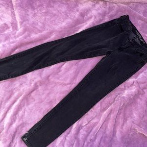Black American Eagle Skinny Jeans